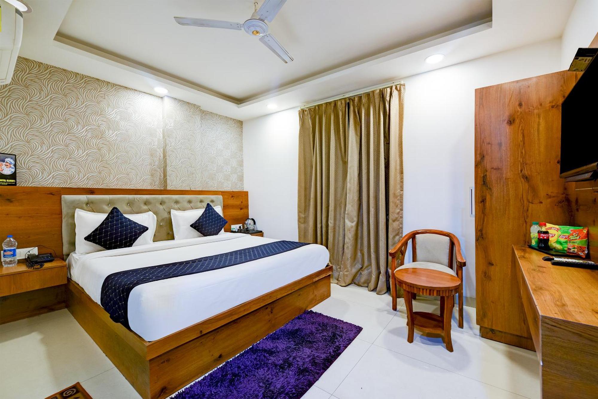 Hotel Grand Qubic Near Delhi Airport Nova Deli Exterior foto